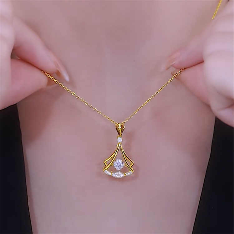 Golden Rhinestone Decor Pendant Necklace